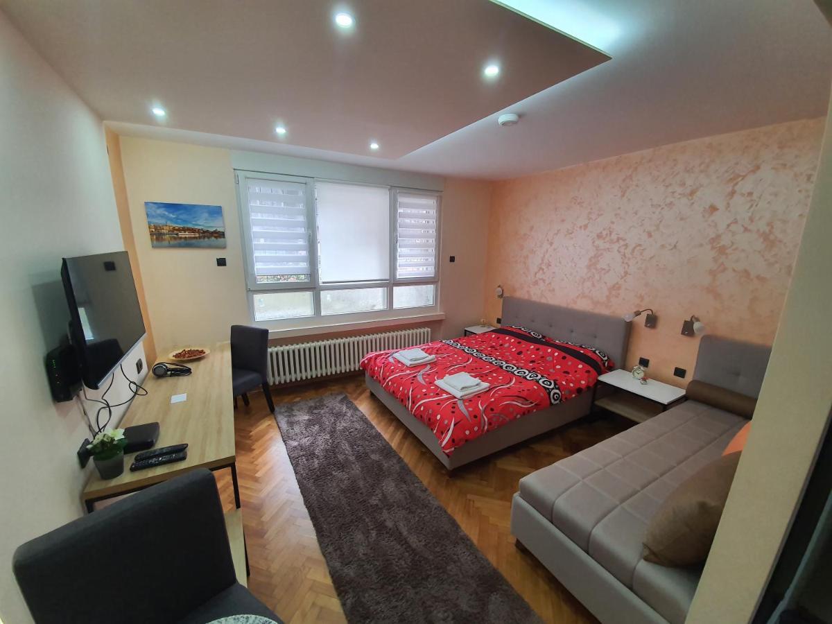 Apartman Dodolu เบลเกรด ภายนอก รูปภาพ